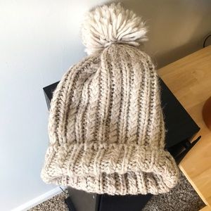 AEO Pom Knit Beanie